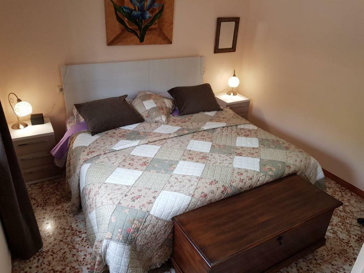 Cortijo De La Cruz Villa Iznájar Exteriör bild